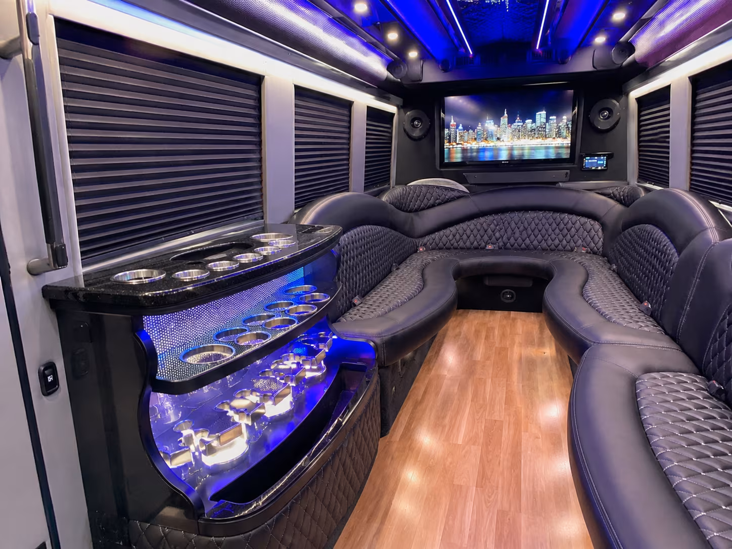 affordable newport news prom party bus prices split across your group