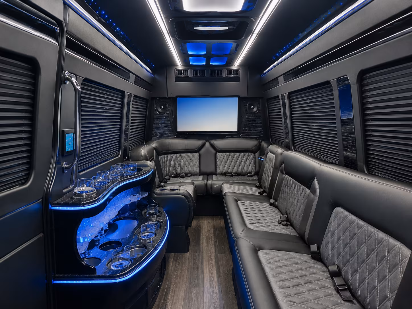 bus rental options for newport news trips