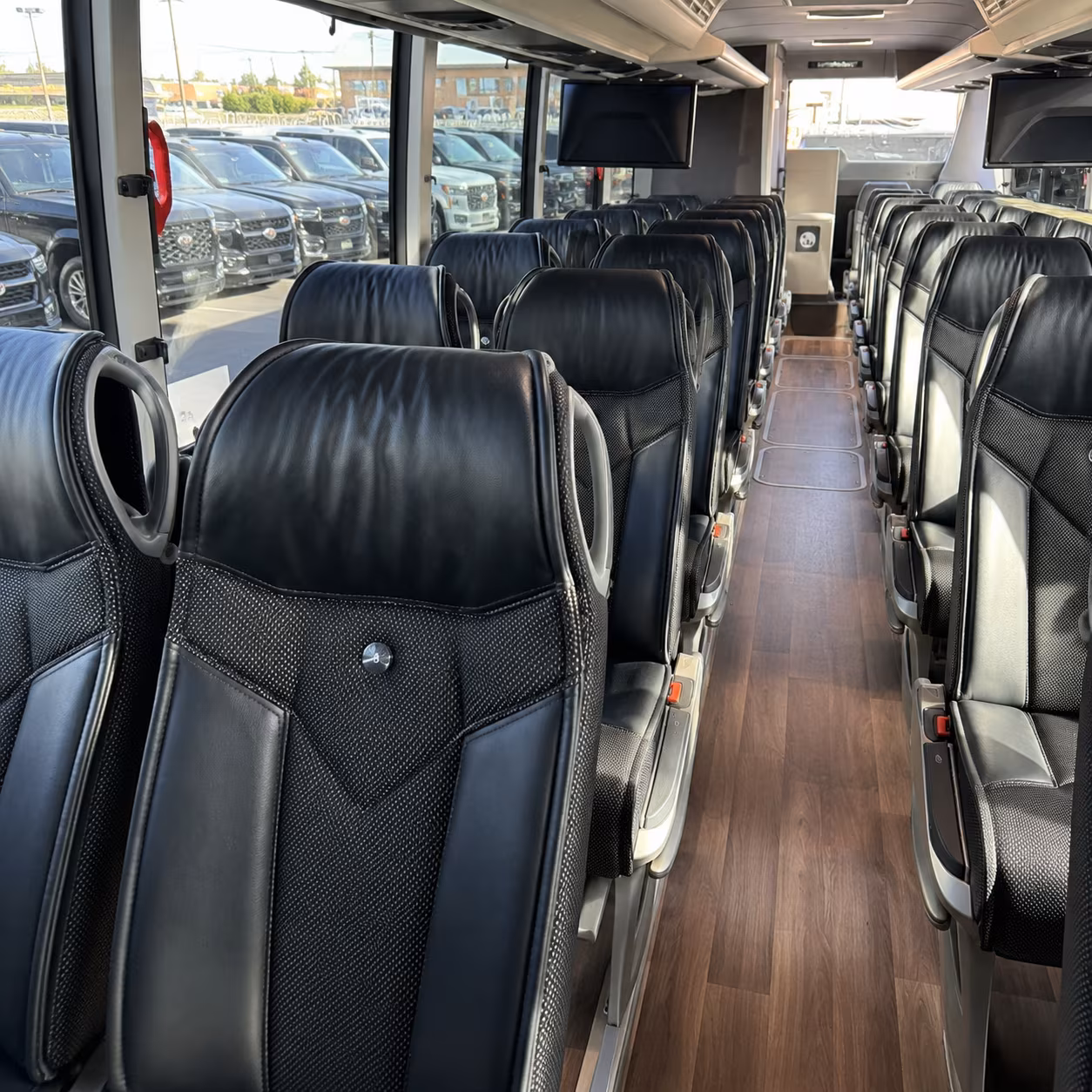 private charter buses for layovers in newport news